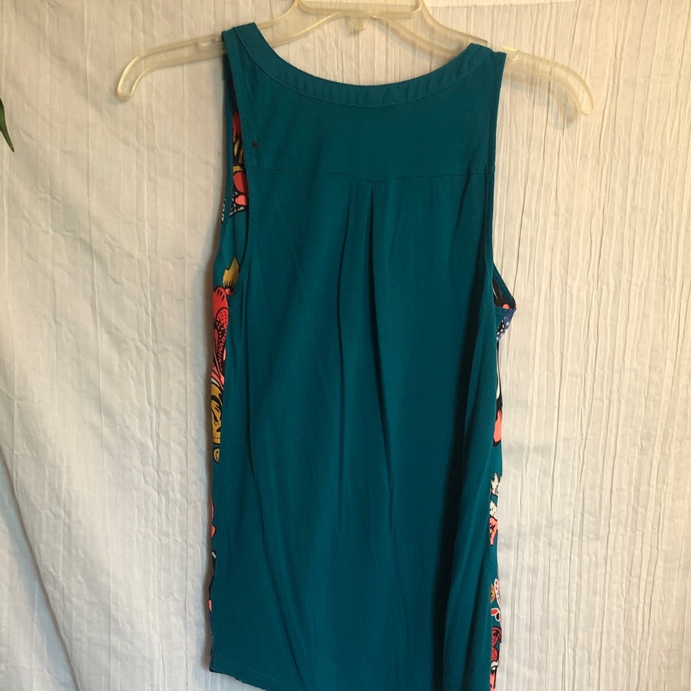 AMERICAN EAGLE lot of 2 denim shorts & Express size XS colorful tank top - Picture 4 of 15